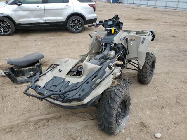 2023 Polaris Razor