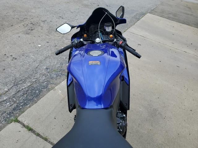 2024 Yamaha YZFR7