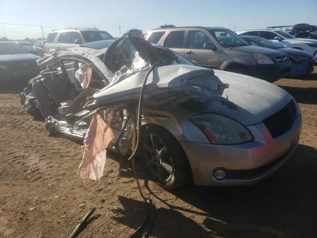 2005 Nissan Maxima SE