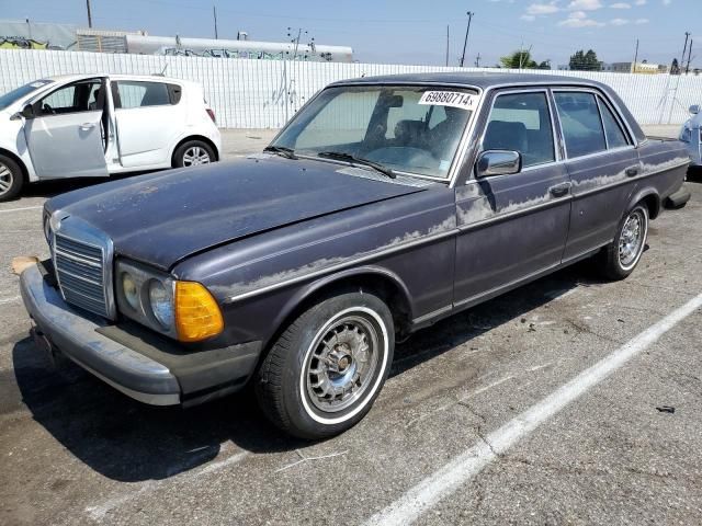 1981 Mercedes-Benz 300 D