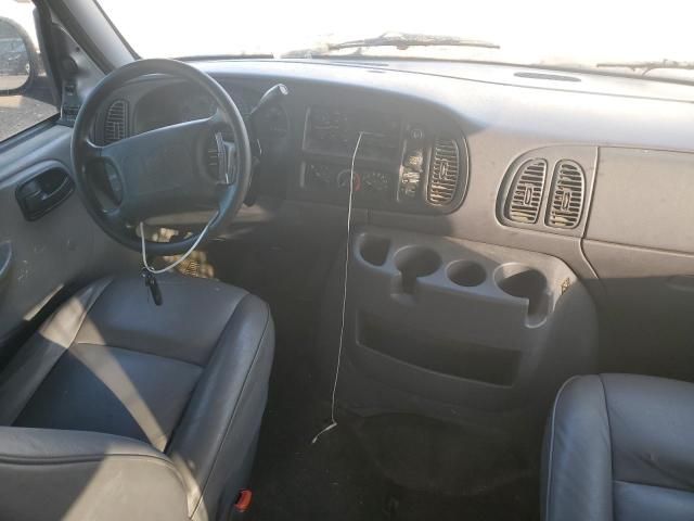 2000 Dodge RAM Van B1500