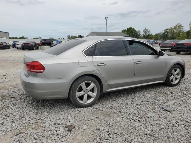 2012 Volkswagen Passat SE