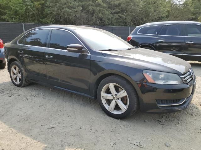 2013 Volkswagen Passat SE