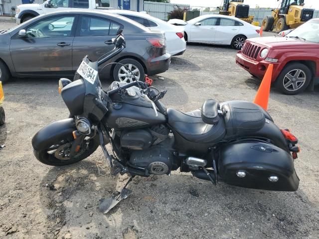 2018 Indian Motorcycle Co. Springfield Dark Horse