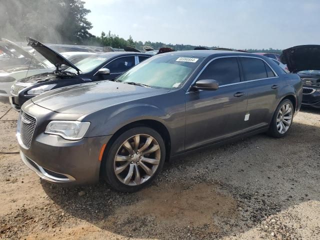 2016 Chrysler 300 Limited