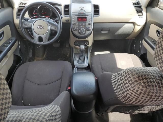 2011 KIA Soul +