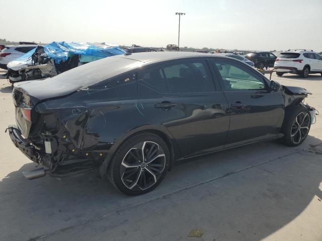 2023 Niss Altima 2.5 sr