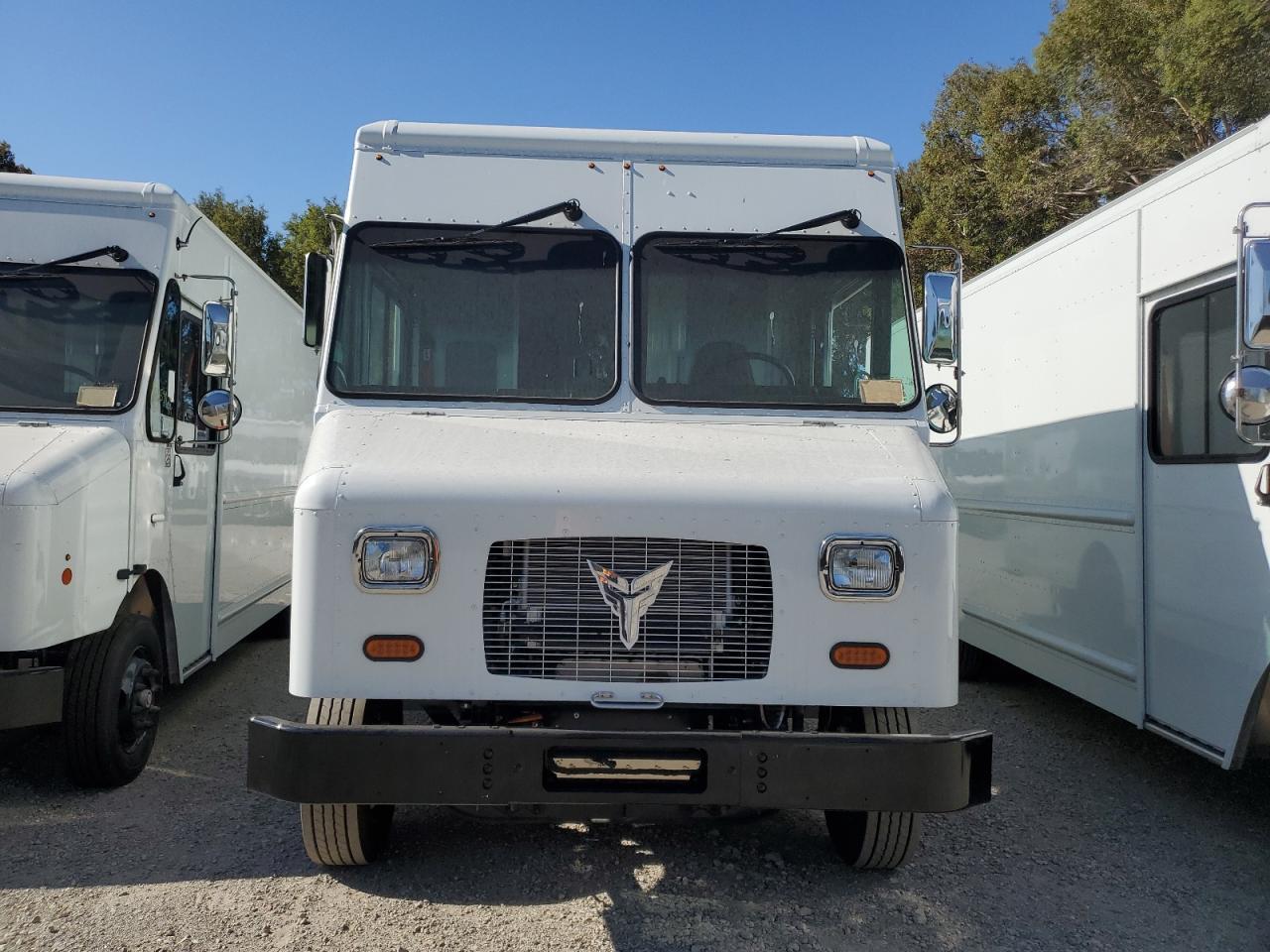 2022 XOS SV05