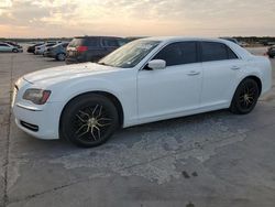 2013 Chrysler 300 en venta en Grand Prairie, TX