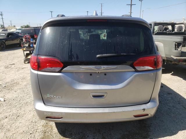 2020 Chrysler Voyager LXI