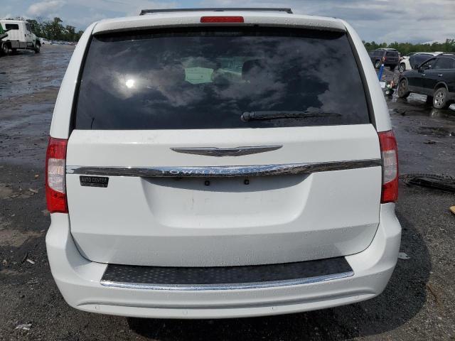 2014 Chrysler Town & Country Touring L