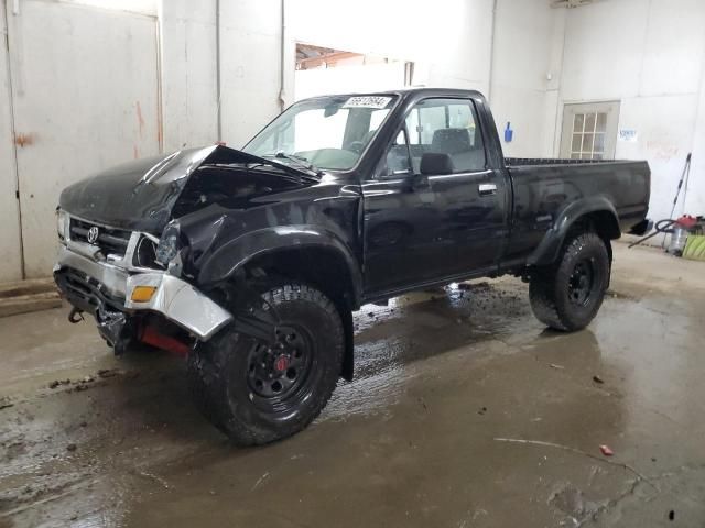 1994 Toyota Pickup 1/2 TON Short Wheelbase DX