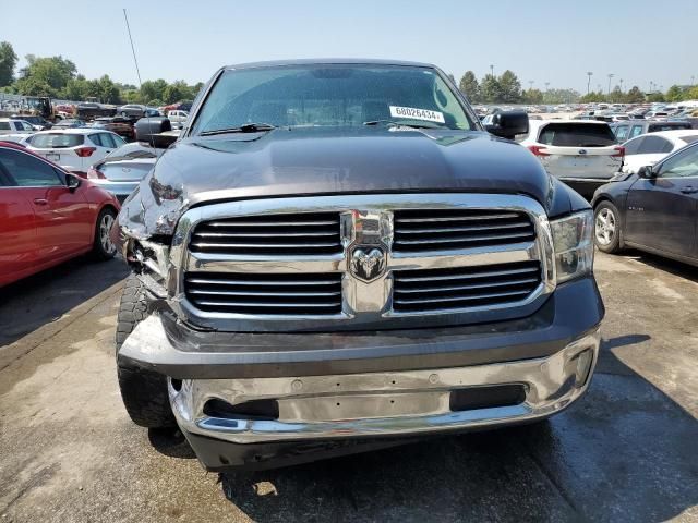 2015 Dodge RAM 1500 SLT