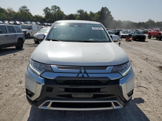 2020 Mitsubishi Outlander SE