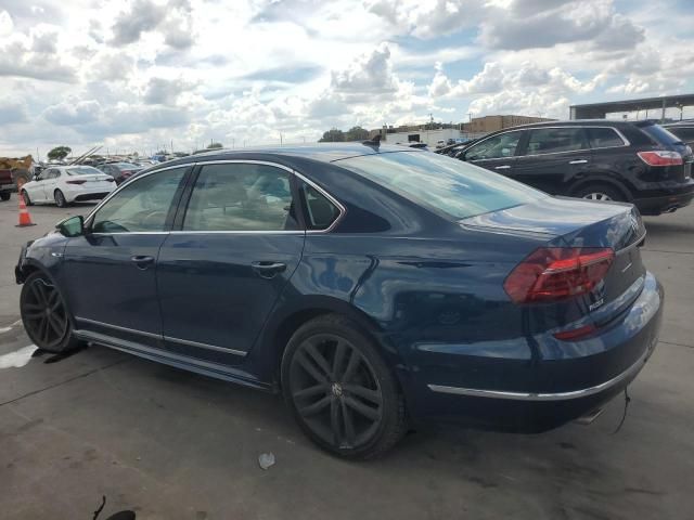 2019 Volkswagen Passat SE R-Line