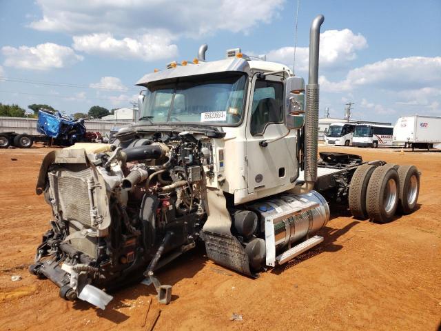 2024 Mack Pinnacle