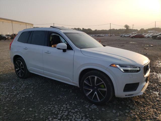 2021 Volvo XC90 T6 Momentum