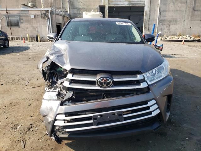 2019 Toyota Highlander LE