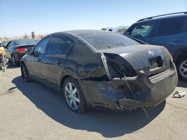 2005 Nissan Maxima SE