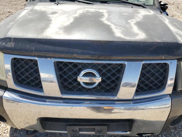 2004 Nissan Armada SE