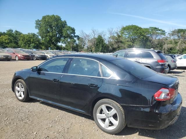 2013 Volkswagen Passat SE