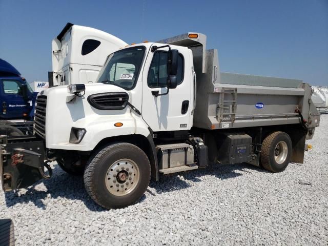 2022 Freightliner 108SD