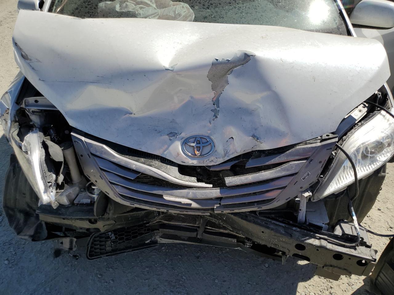 2015 Toyota Sienna xle