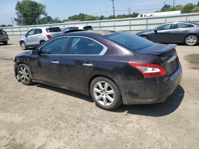 2010 Nissan Maxima S