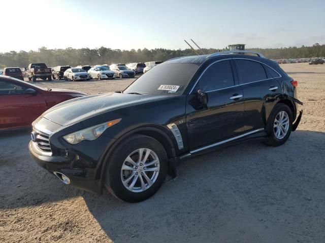 2016 Infiniti QX70