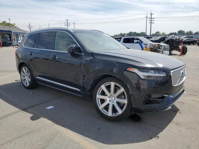 2016 Volvo XC90 T8