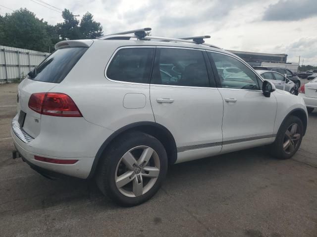 2014 Volkswagen Touareg V6