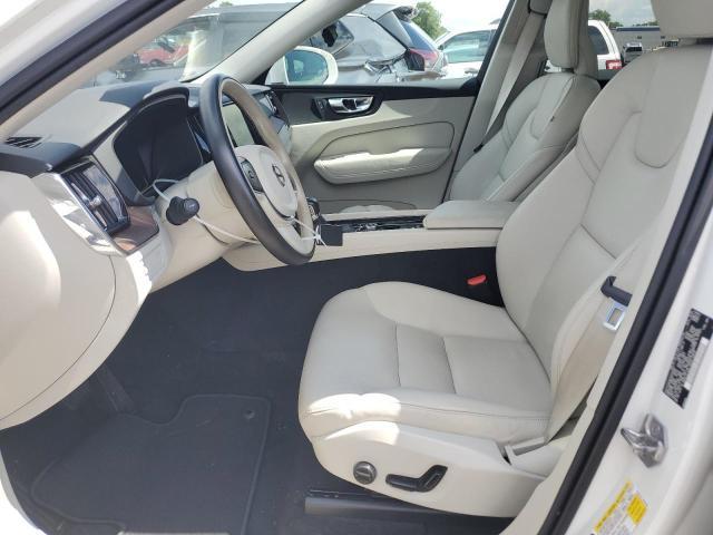 2021 Volvo XC60 T5 Momentum