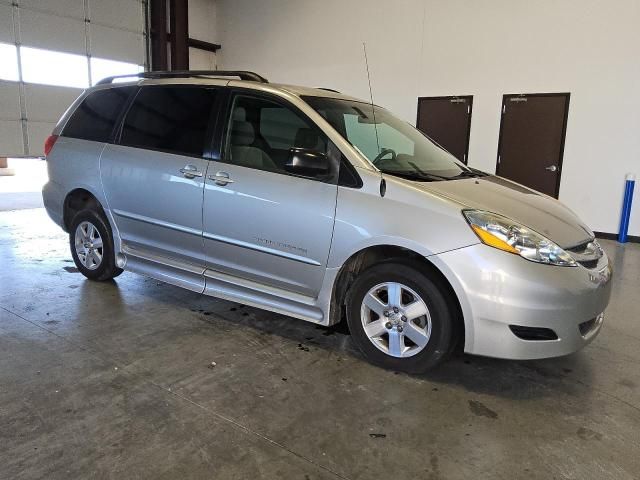 2008 Toyota Sienna CE