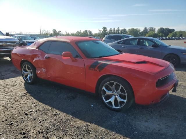 2016 Dodge Challenger SXT