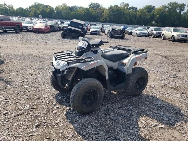 2015 Can-Am Outlander L 500