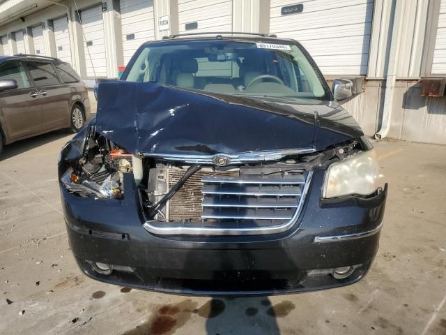 2009 Chrysler Town & Country Limited