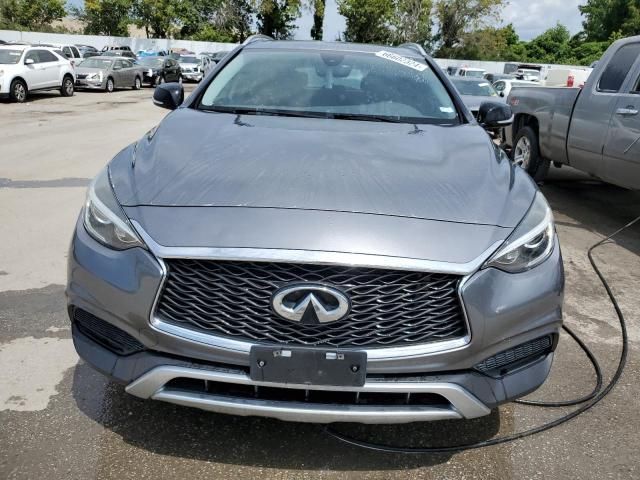 2017 Infiniti QX30 Base