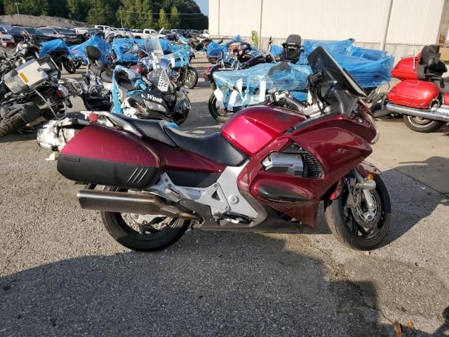 2005 Honda ST1300