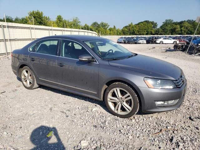 2013 Volkswagen Passat SEL