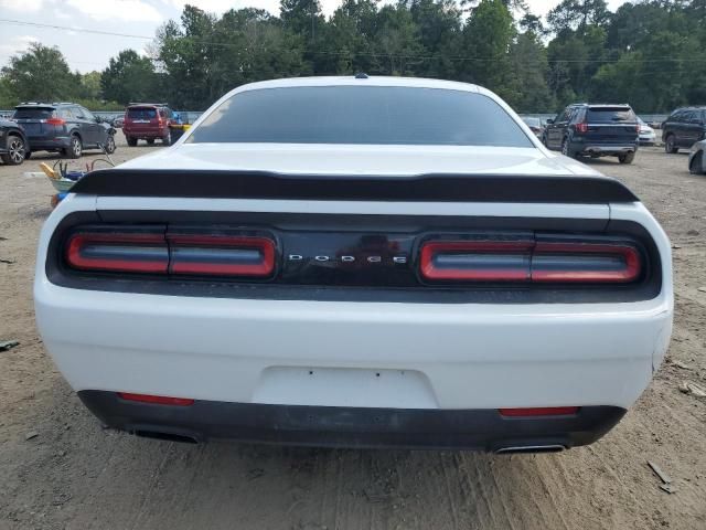 2017 Dodge Challenger SXT