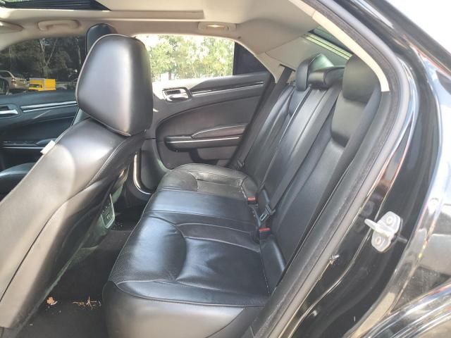 2016 Chrysler 300C