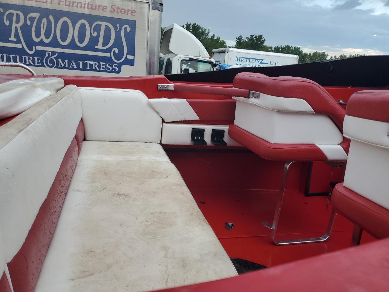 1990 Baja 32FT Boat