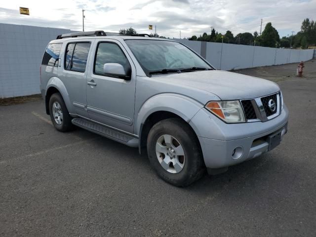 2006 Nissan Pathfinder LE