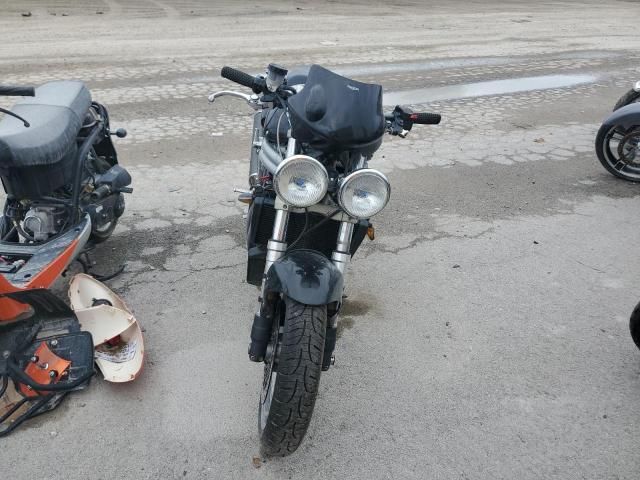 2000 Triumph Speedtripl