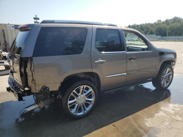 2012 Cadillac Escalade Luxury