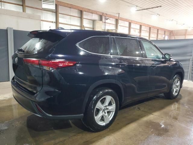 2022 Toyota Highlander L