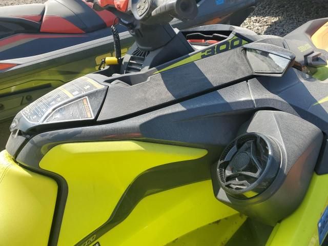 2019 Seadoo RXT 300