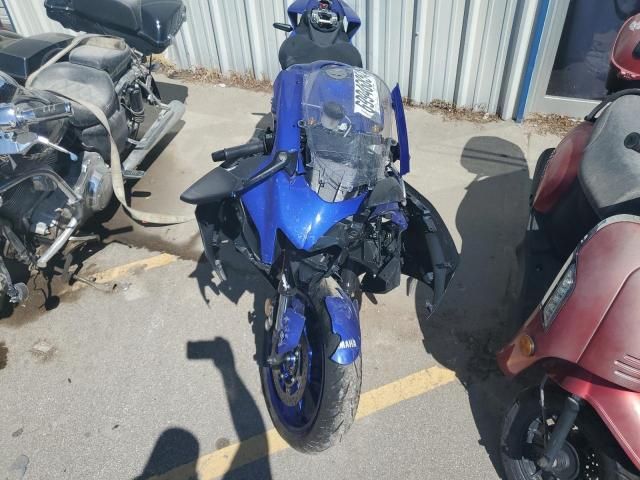 2024 Yamaha YZFR7