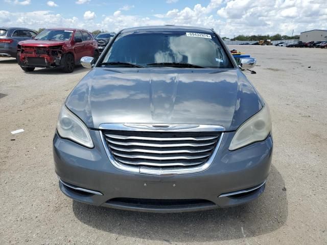 2013 Chrysler 200 Limited