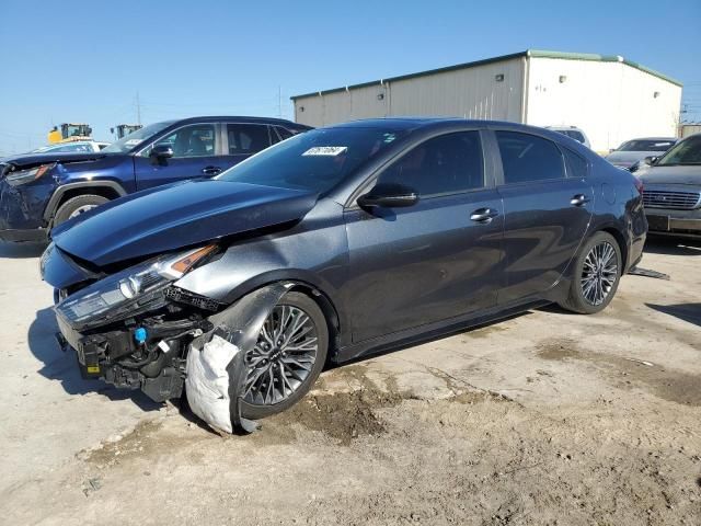 2023 KIA Forte GT Line